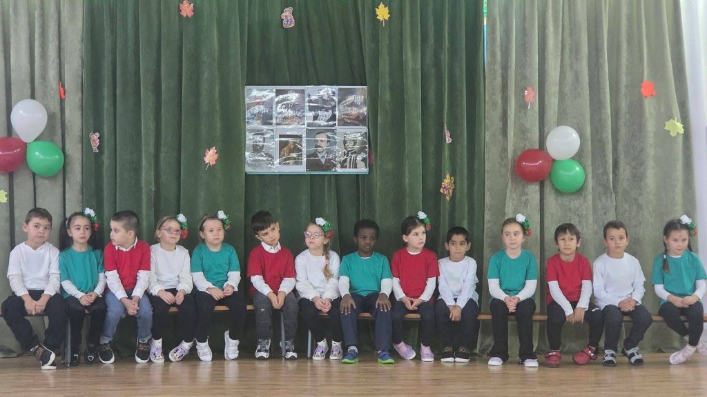 С признателност към народните будители!  - ДГ Здравец - Каварна
